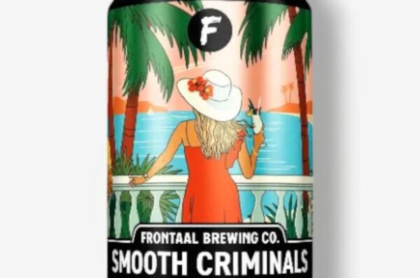 FRONTAAL SMOOTH CRIMINALS PIÑA COLADA 33CL